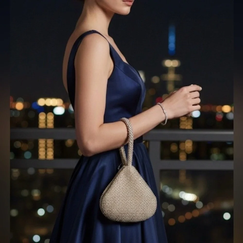 NWT Jessica McClintock Staci Mesh Wristlet Pouch Light Gold Old Money Luxury